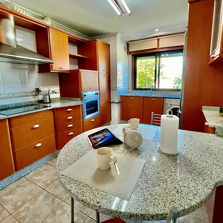 Colon 20 Apartment *